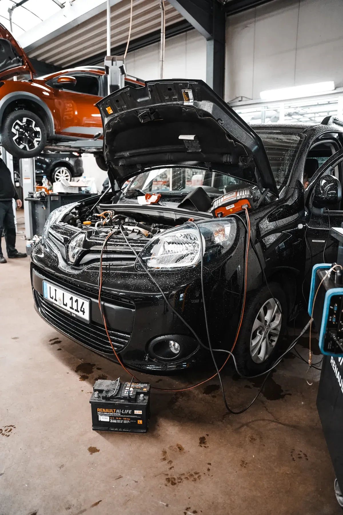 Fotografie aus der Serie Automobilservice, Aufnahme DSC06115